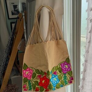 Floral embroidered tote with rope twist shoulder straps new without tags